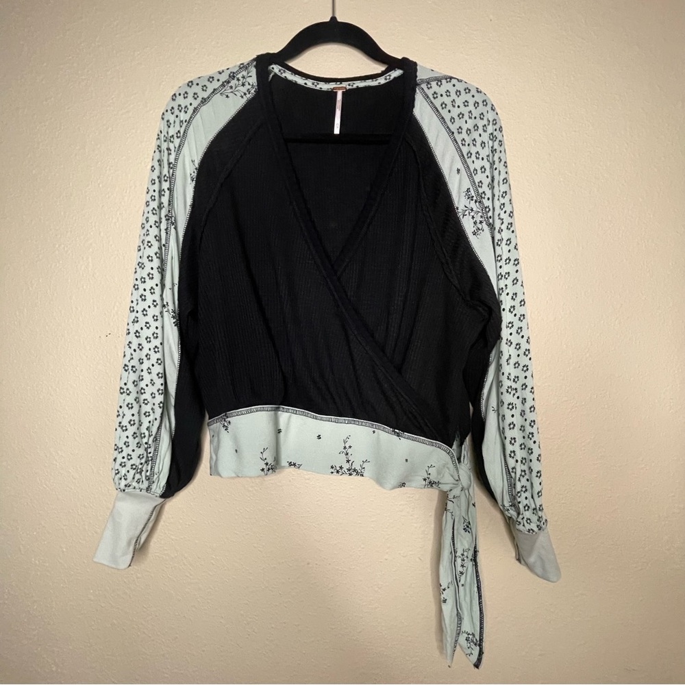 Free People Auxton Top Womens Size Small Black Green Thermal Wrap BOHO Side Tie - Picture 1 of 7